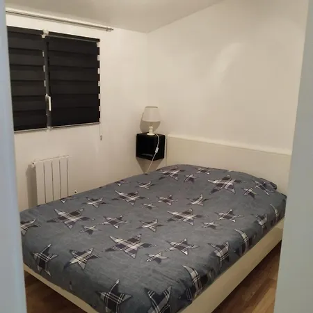 Apartment Petite Maison Au Calme
